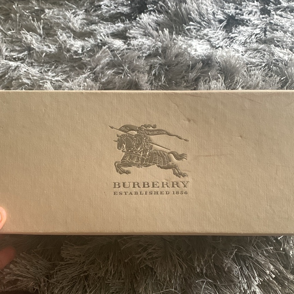 Burberry Thong Slides
